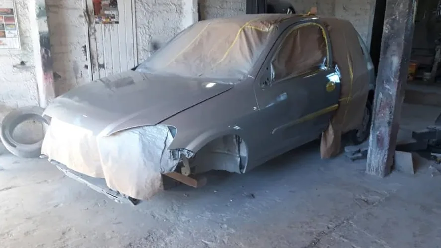 Preparação de veículo para pintura
